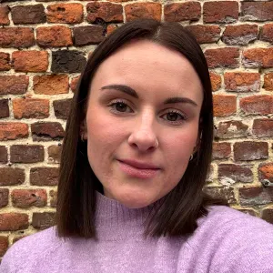 Garde d'enfant et femme de ménage 