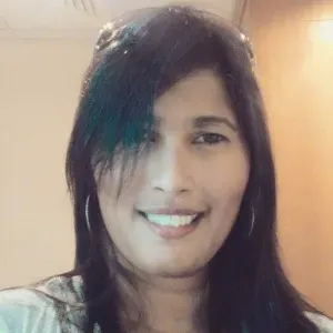 5 years experience with kids. and house working 