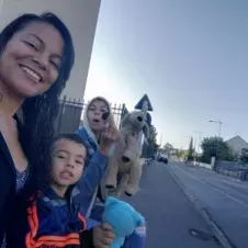 Garder des enfants, babysitting, assistante maternelle.