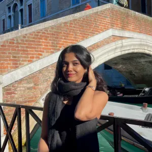 Committed tutor looking a job. 