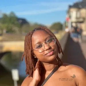 Pet-sitter attentionnée et de confiance