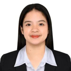 Bonjour! Looking for a babysitting job.