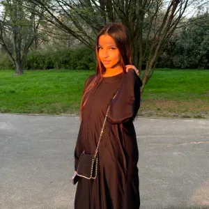 Babysitter sérieuse disponible pour garder vos enfants
