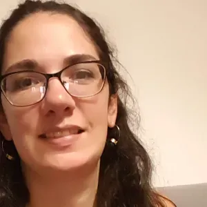 recherche un ou une baby Sitter