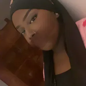 Baby-sitter dispo tout l'été pour vos enfants