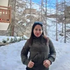 I'm Racel ayade professional housekeeper