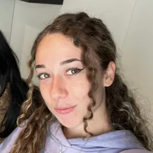 Babysitter - studentessa di Venezia!