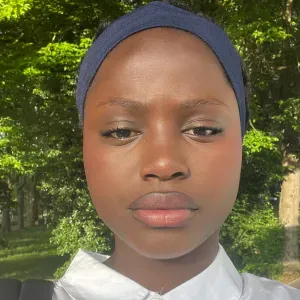 Cherche un enfant à garder baby-sitting à mâcon 