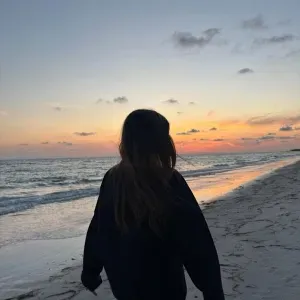 Nachhilfelehrerin für Englisch, Koreanisch und Spanisch