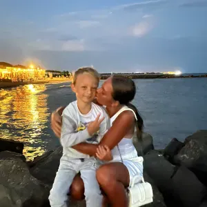 Jeune baby-sitter à paris pleine d'énergie ! 