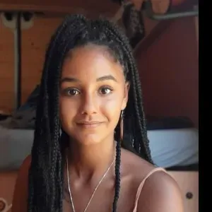 Baby-sitter expérimentée en Mayenne