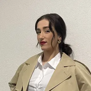 Femme de ménage disponible à Tullins