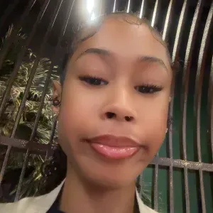 Young babysitter looking for a Job