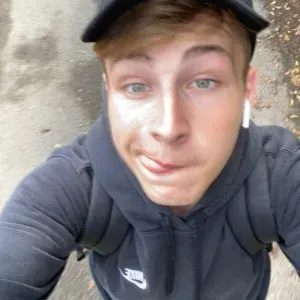 Garçon de 17 ans cherche travail occasionnel