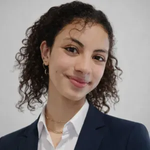 Professeure particulière en Anglais & Informatique 