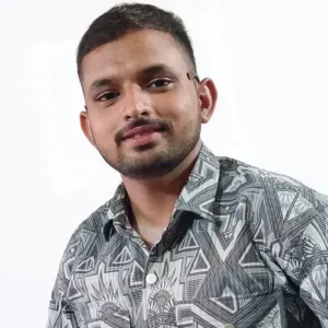 Addetto alle pulizie professionale e serio a Turi