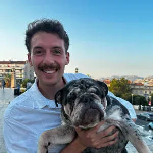 Votre pet-sitter à Paris et aux alentours !