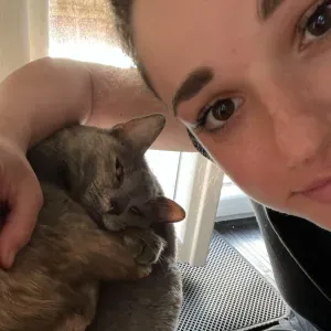 I'm looking for a petsitter near me