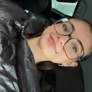 Baby-sitter sérieuse et expérimentée à Abbeville 