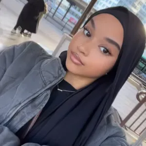 Baby-sitter expérimentée à Boulogne Billancourt 