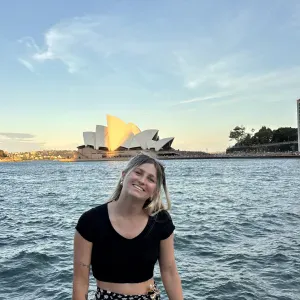 Baby-sitter expérimenté à La Rochelle 