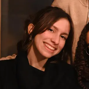 Commited child tutor looking for an opportunity to help! ❤