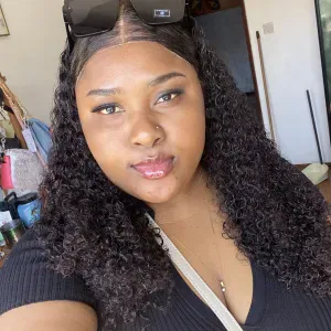 Empregada de limpeza ,pontual e responsável 