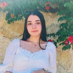 Cuidadora de animais em Parede