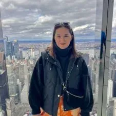 Je suis institutrice maternelle 