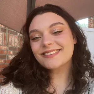 Cours particuliers d'anglais + aide aux devoirs, français,…