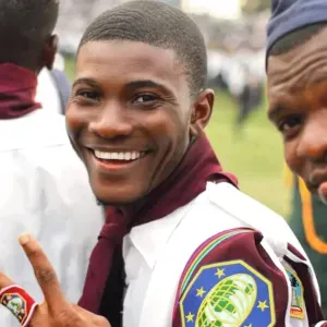 Vivo em Angola, e tenho experiência de 5 anos 