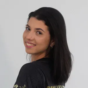 Verantwortungsbewusste und geduldige Babysitterin