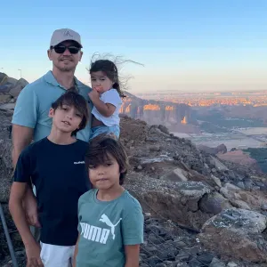 Buscando una niñera en Mairena del Aljarafe.