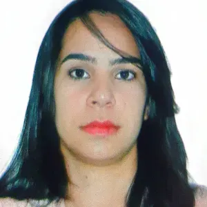 Empregada de limpeza responsável!