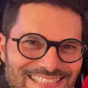 Cerco addetto alle pulizie esterne