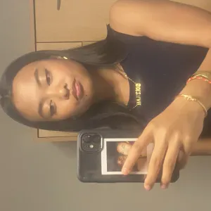 Baby-sitter dynamique à Chambéry  