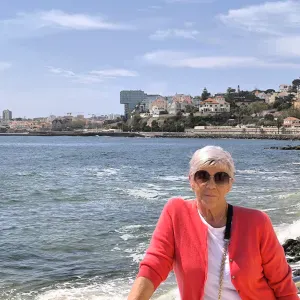 Ik ben op zoek naar een huishoudster