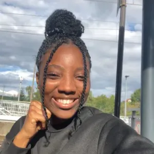 Baby-sitter dans la région de Lorraine dispo les week-end