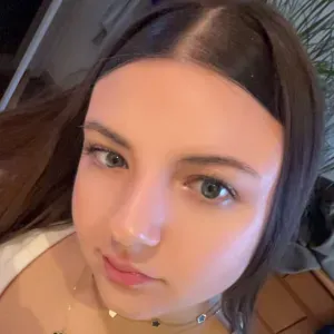 Vous avez besoin de quelqu'un pour garder votre enfant ??