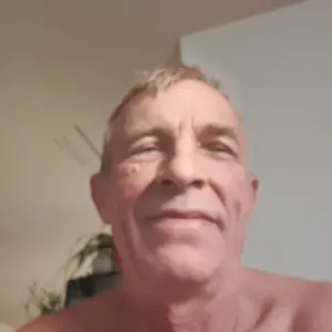 Aide a domicile pour aide a la toilette 