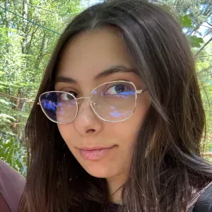 Estou disponível para babysitting ocasional ou regular 