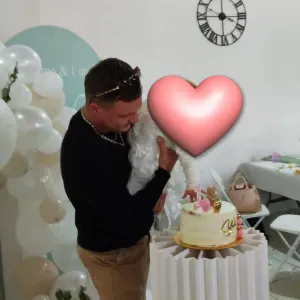 Je recherche une baby-sitter 