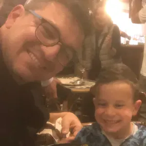 Busco niñera cerca de Barceloneta