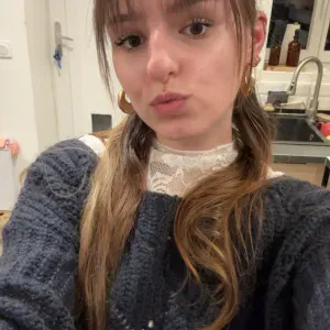 baby-sitter expérimentée sur Angers