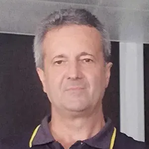 Cerco pulizia uffici e supermercati 