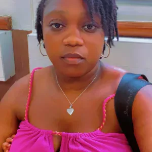 Baby sitter expérimentée à cayenne