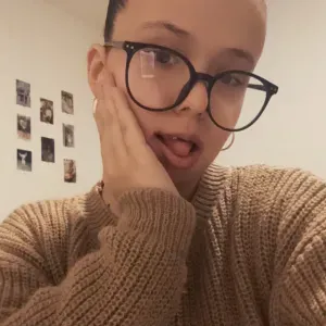 Entrain de faire le cours de babysitting 