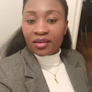 Aide à domicile expérimentée à Rouen et ses alentours 