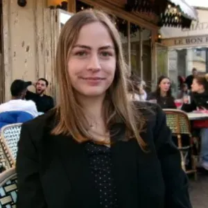 Baby-sitter expérimentée à Paris 