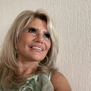 Nounou temps partiel 4 à 6h/sem à Bruxelles (motorisée)